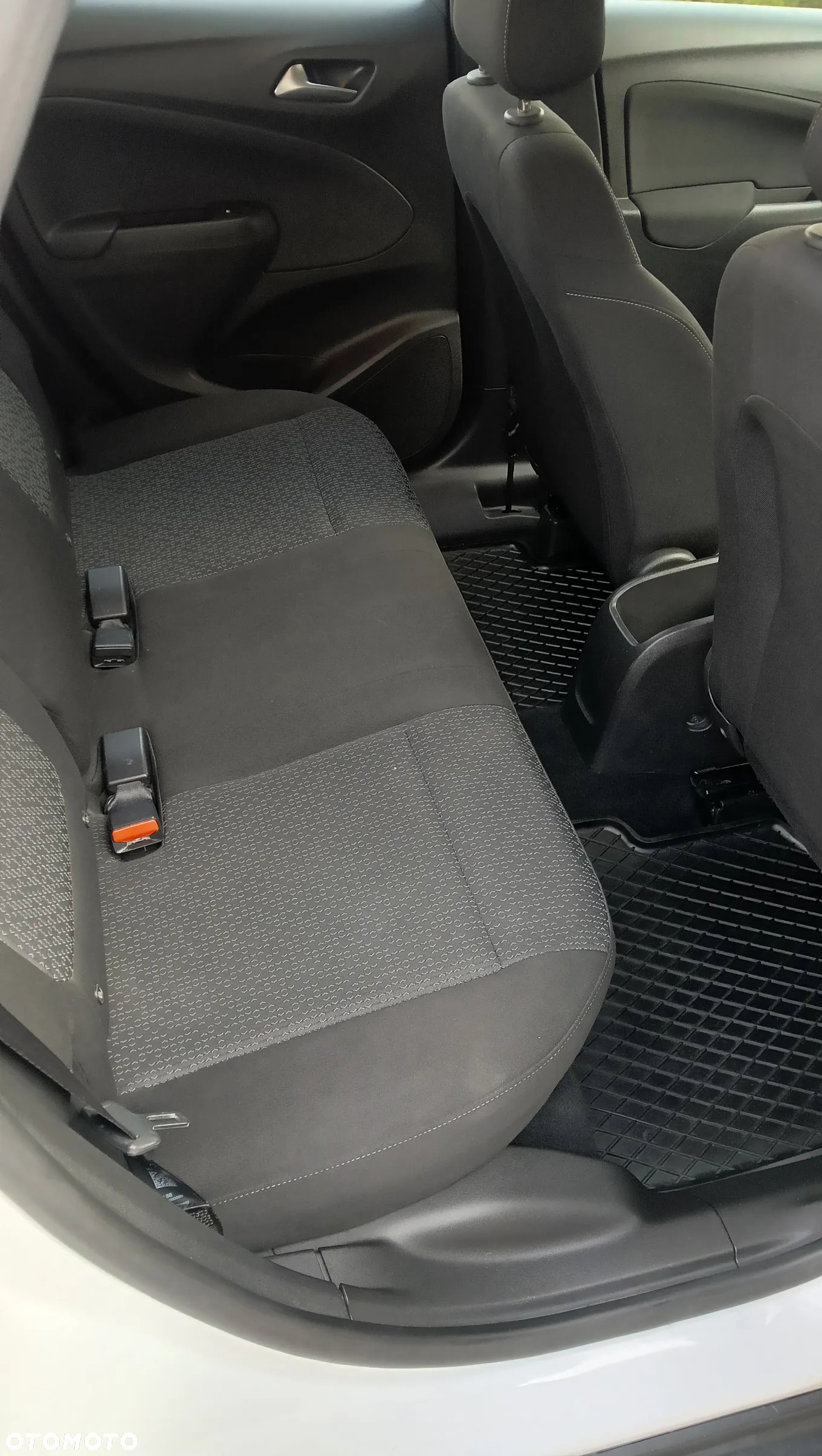 Opel Crossland X 1.2 Edition - 18