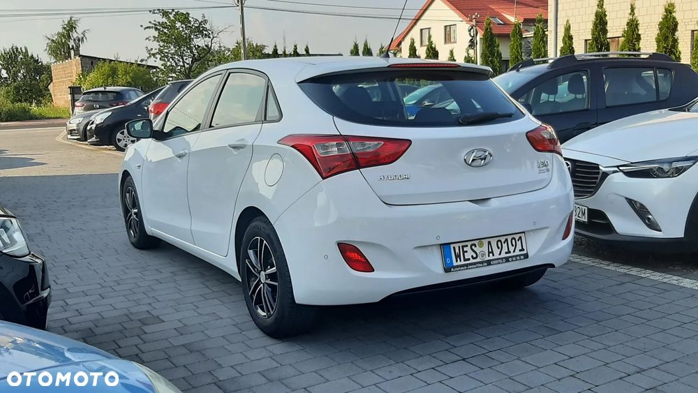 Hyundai i30 1.4 CRDi Trend - 6