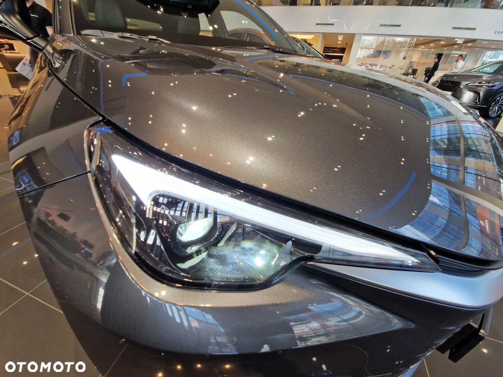 Lexus LBX 1.5 Hybrid - 20