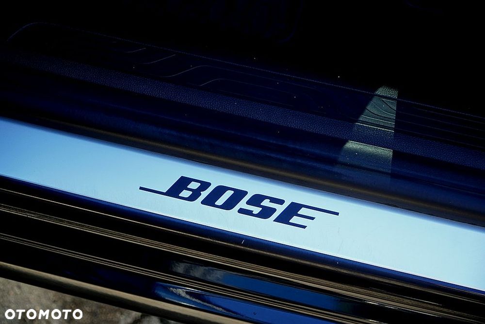 Renault Megane ENERGY dCi 130 BOSE EDITION - 19