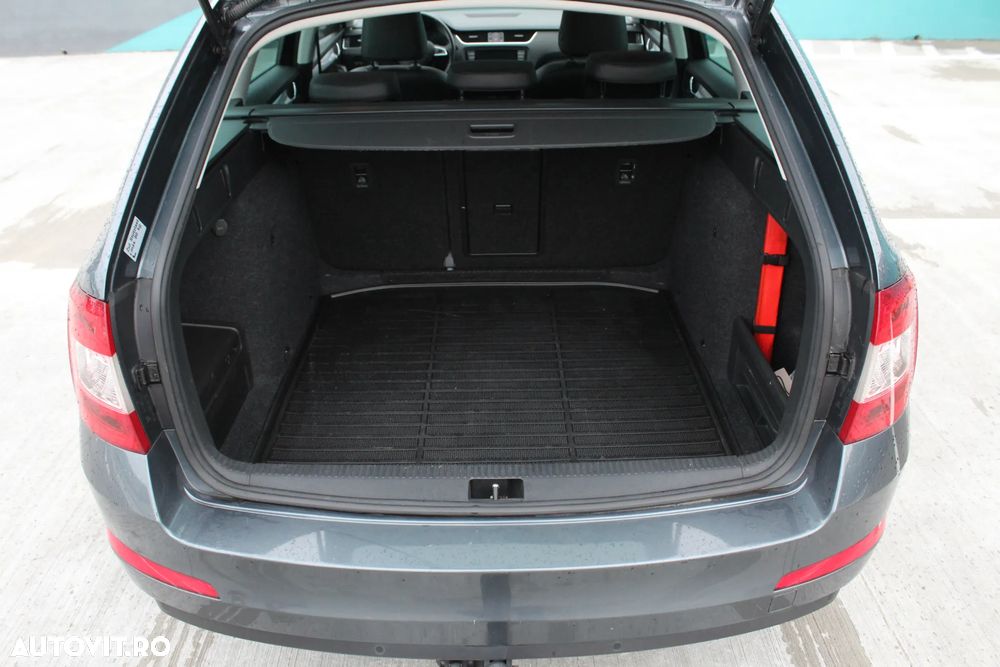 Skoda Octavia 1.6 TDI Style - 8