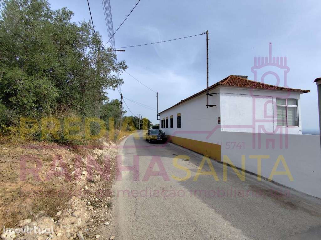 Moradia T5 com terreno e vista soberba sobre a Lezíria - Santarém - Grande imagem: 2/8