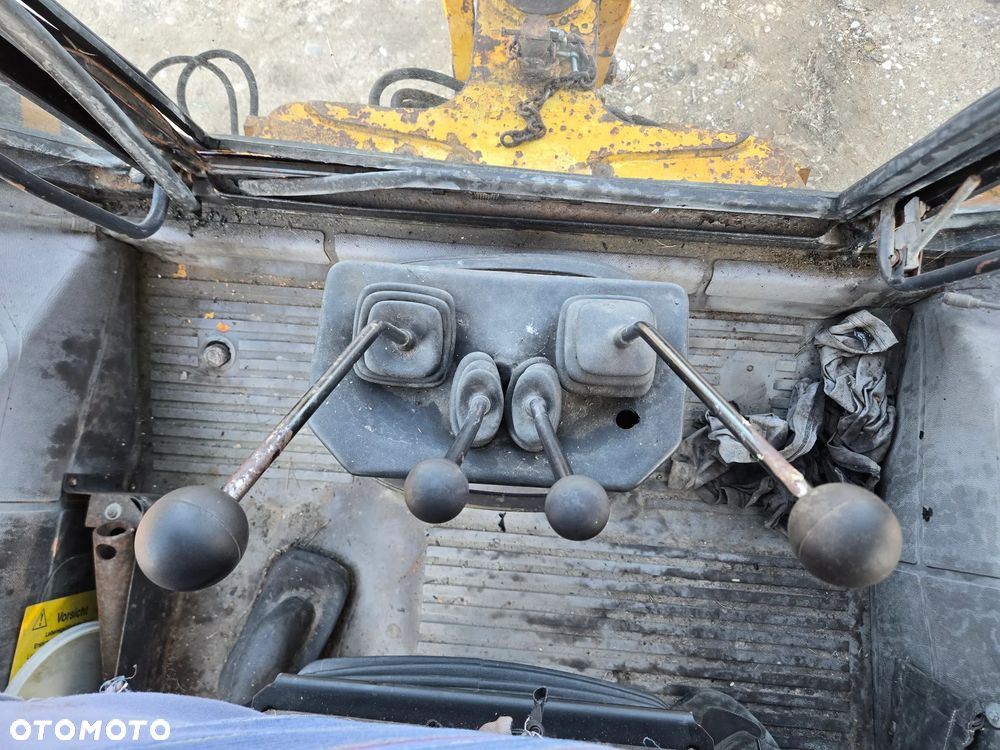 JCB 3cx-4 - 9
