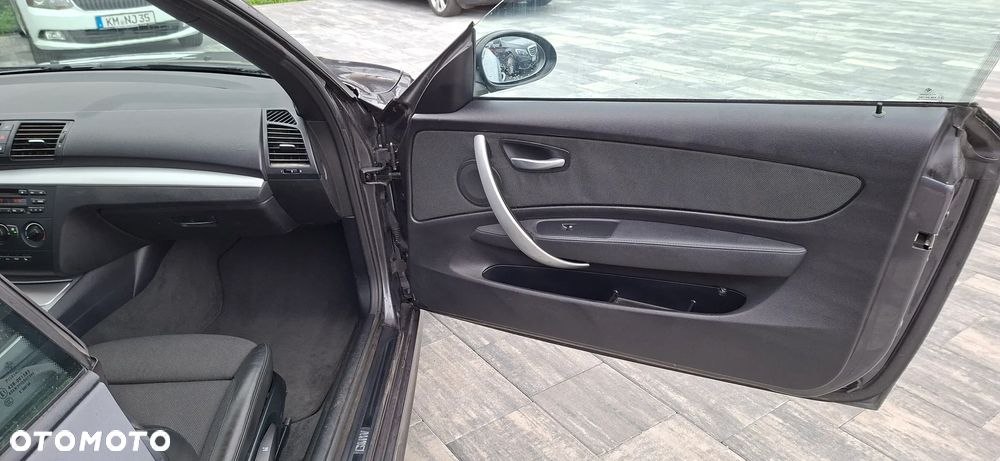 BMW Seria 1 120d Edition Exclusive - 16