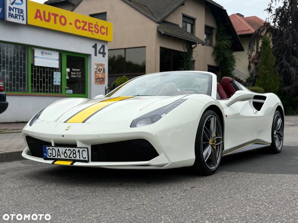 Ferrari 488 - 2
