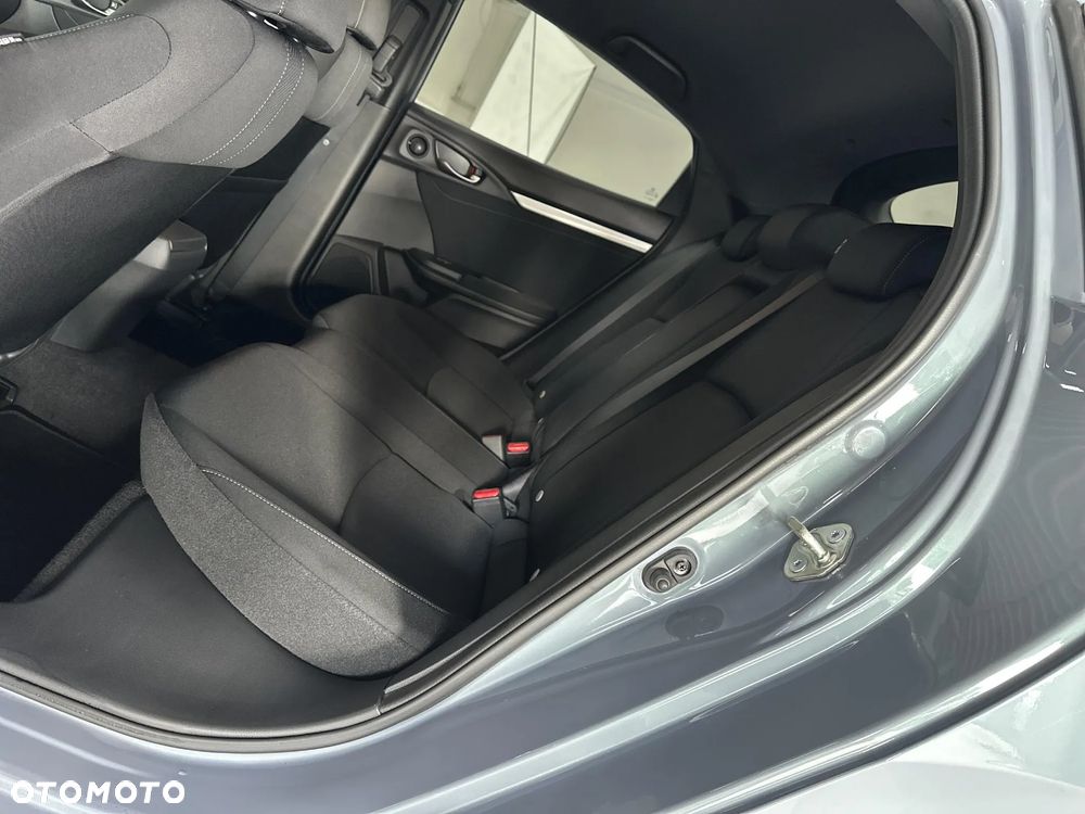 Honda Civic 1.5 T Sport Plus - 23