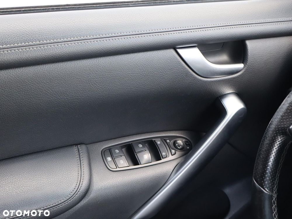 Mercedes-Benz Klasa X 250 d 4-Matic Progressive - 15