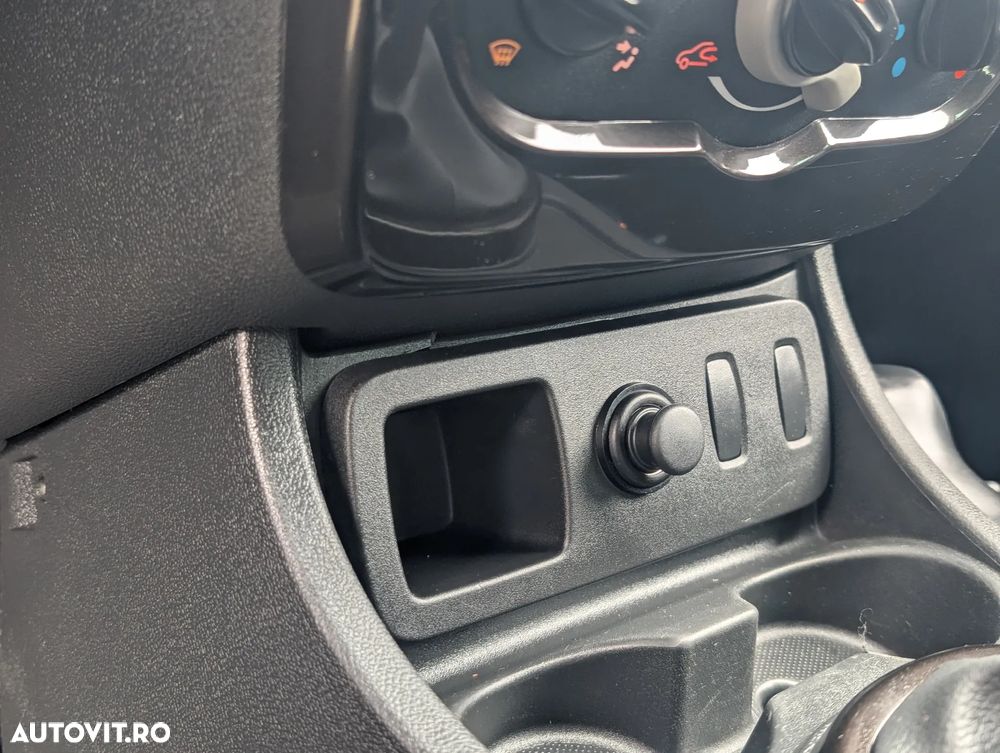 Dacia Duster 1.6 16V 4x2 Essentiel - 11