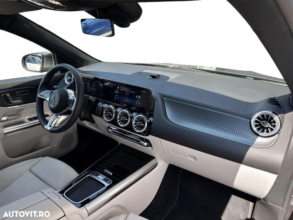 Mercedes-Benz GLA 200 Aut. - 12