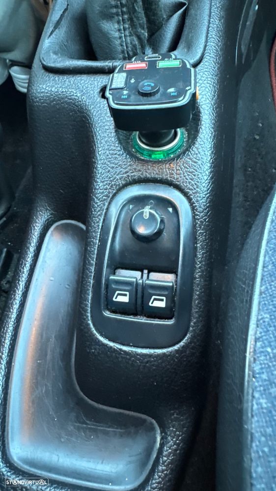 Peugeot 206 1.9 D XT - 22