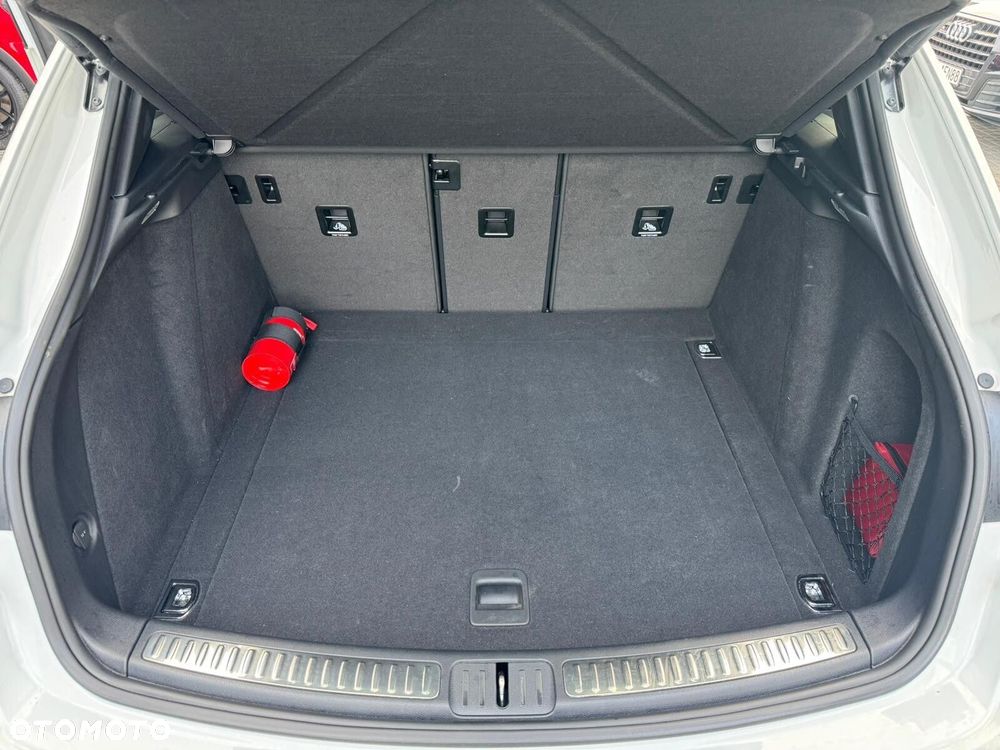 Porsche Macan Standard - 26