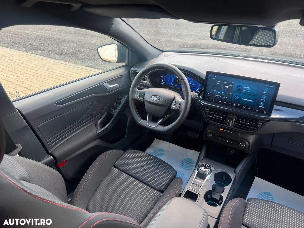 Ford Focus 1.5 EcoBlue 8AT ST-Line X - 14
