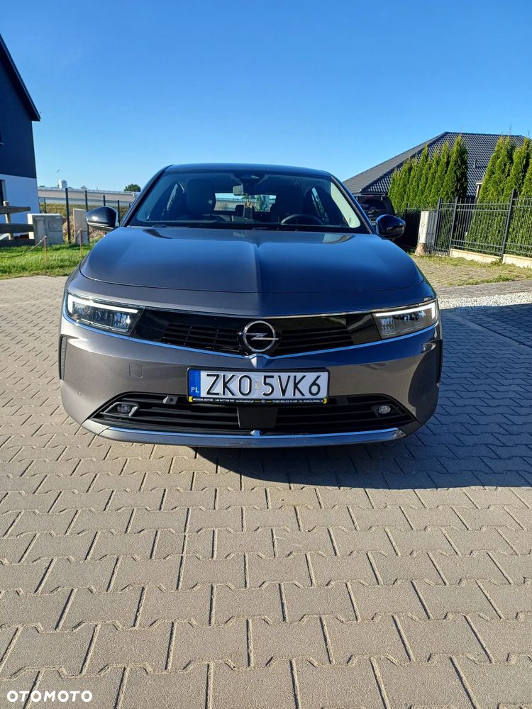 Opel Astra V 1.2 T Edition S&S - 1