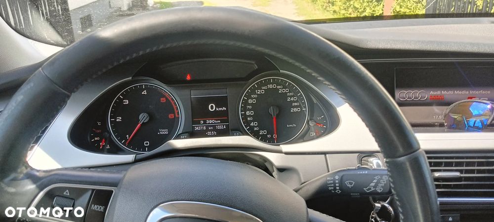 Audi A4 Allroad 2.0 TDI Quattro - 6