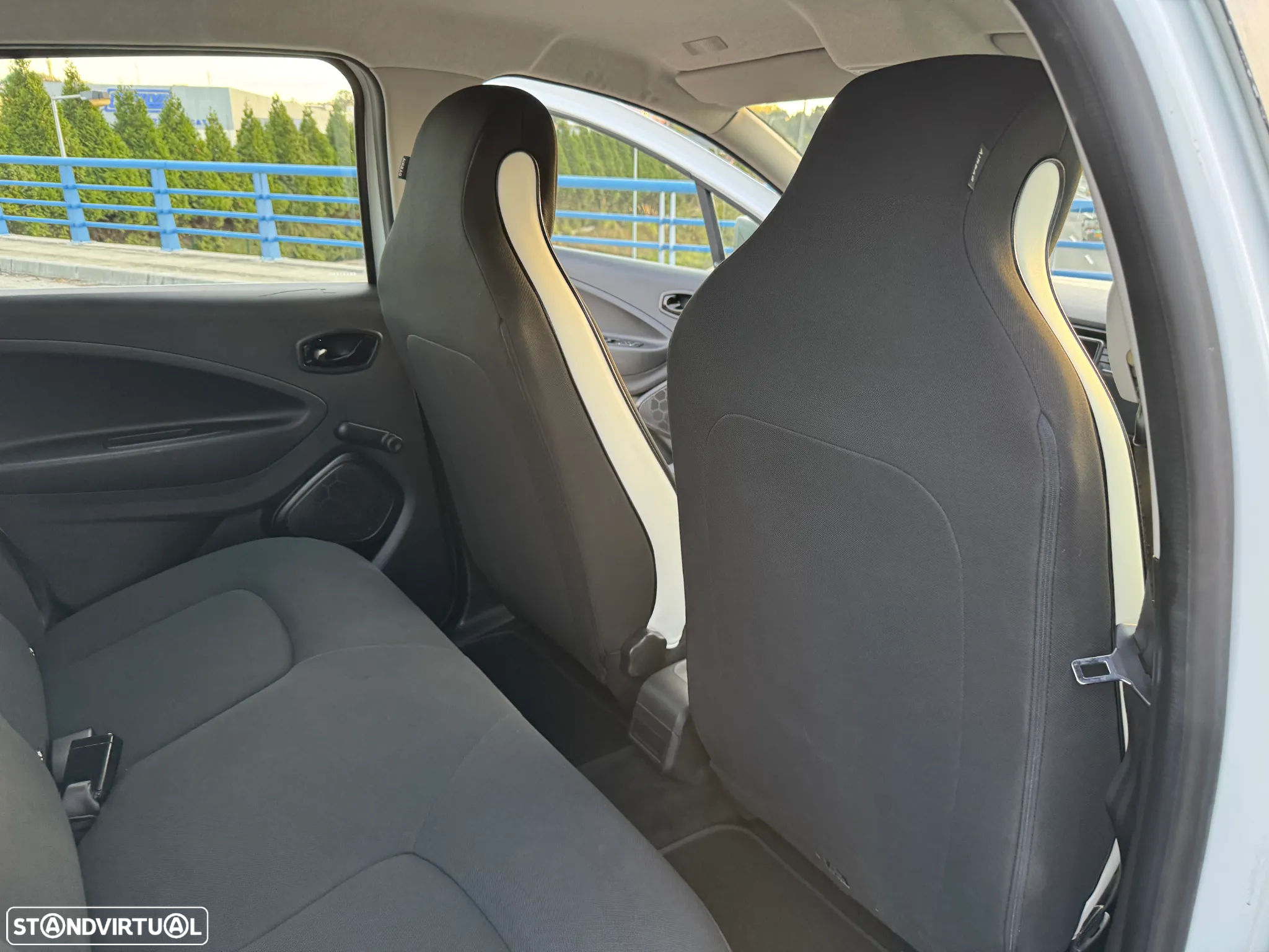 Renault Zoe (c/ Bateria) Zen 50 - 21