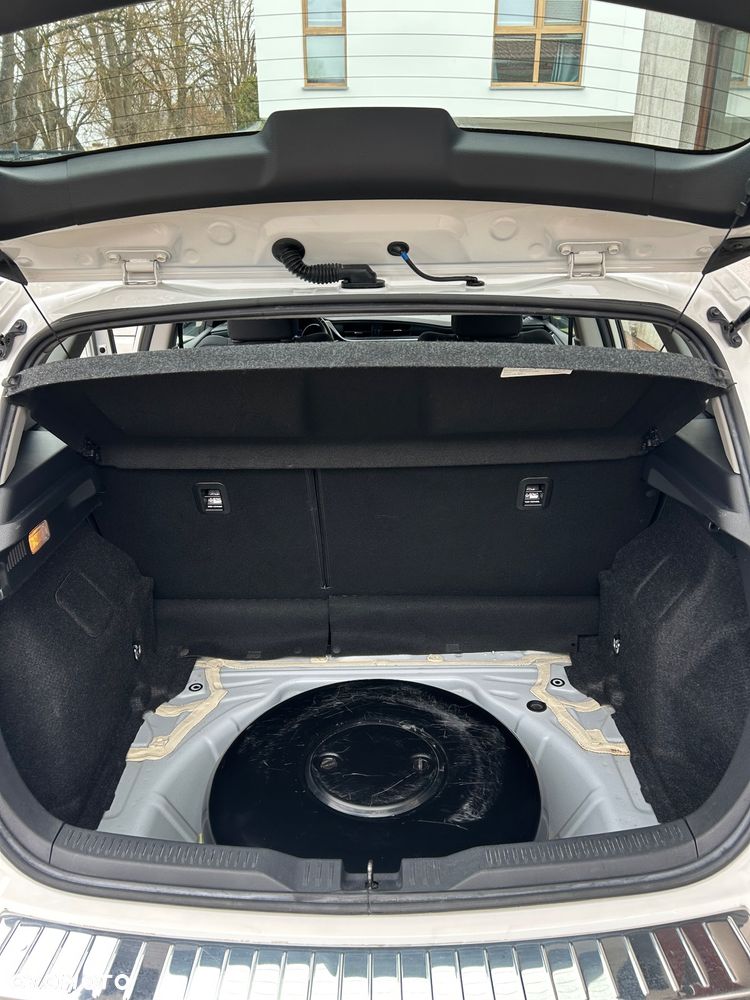 Toyota Auris 1.6 Comfort - 13