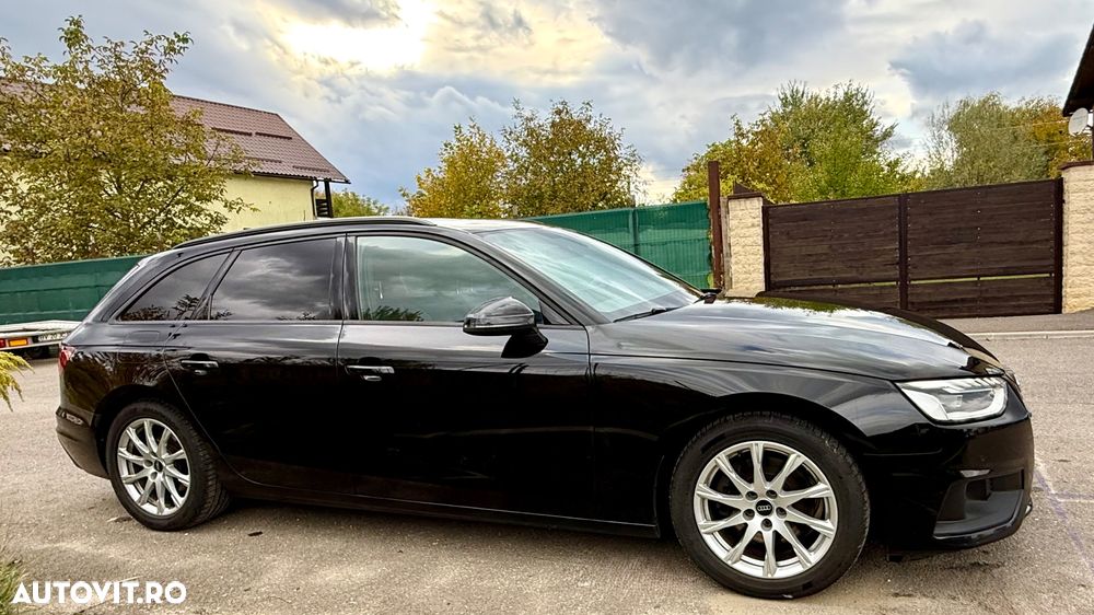 Audi A4 35 TDI S tronic MHEV S Line - 38