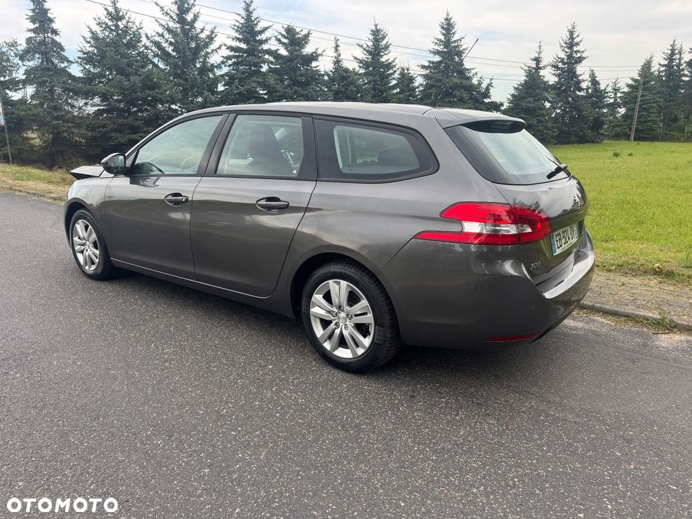 Peugeot 308 1.6 BlueHDi Style S&S - 4
