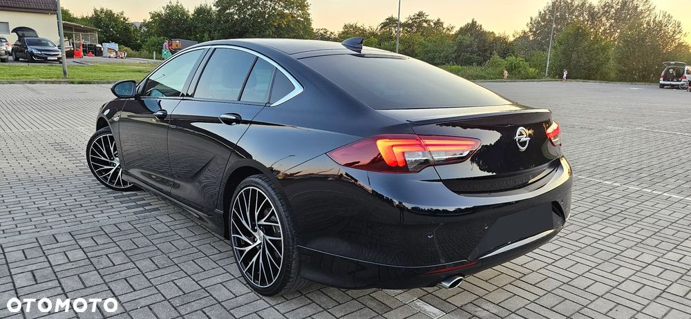 Opel Insignia 1.6 Automatik Exclusive - 2