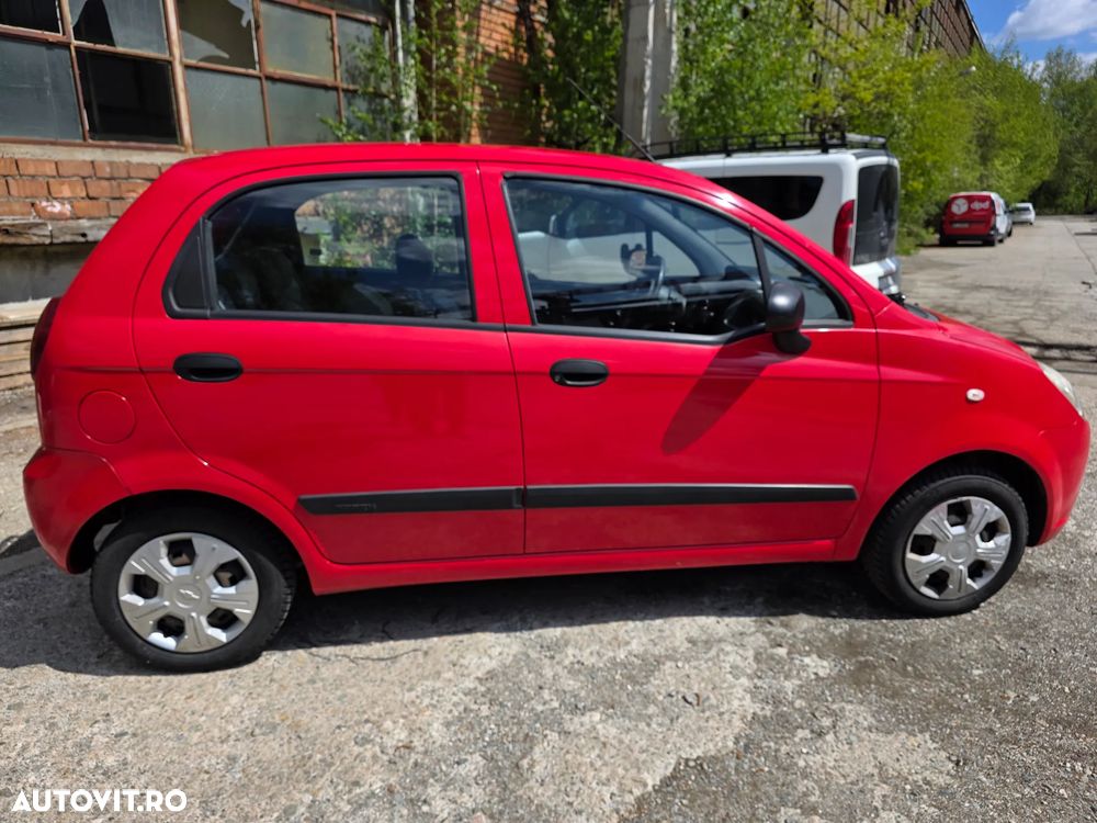 Chevrolet Spark - 2