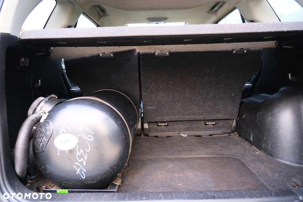 Suzuki Grand Vitara 2.0 De luxe - 24