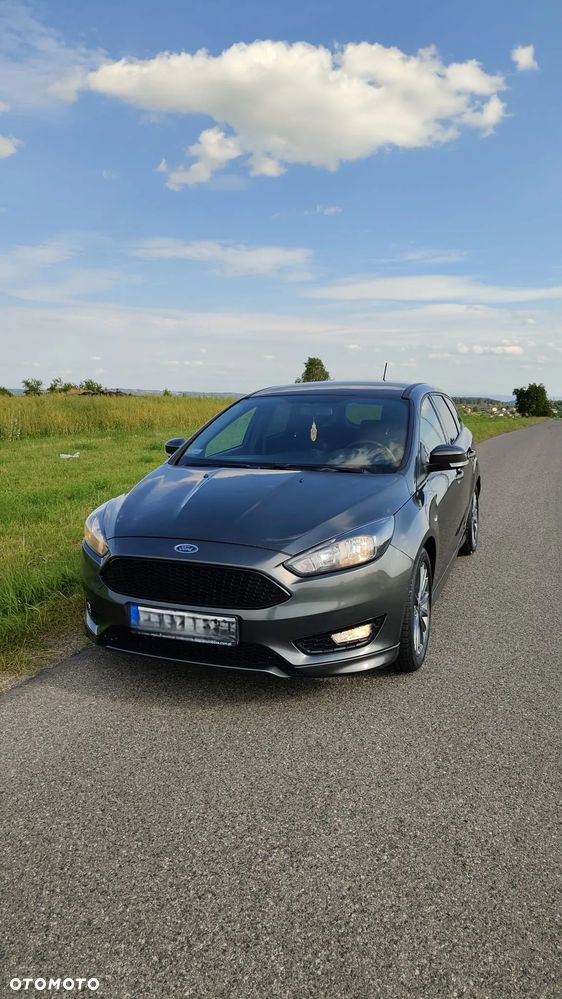 Ford Focus 1.5 EcoBoost ST-Line ASS - 11