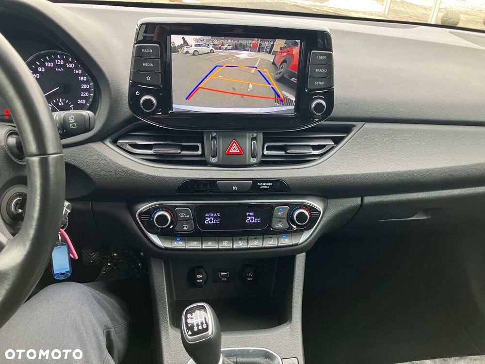 Hyundai i30 1.0 T-GDI Smart - 12