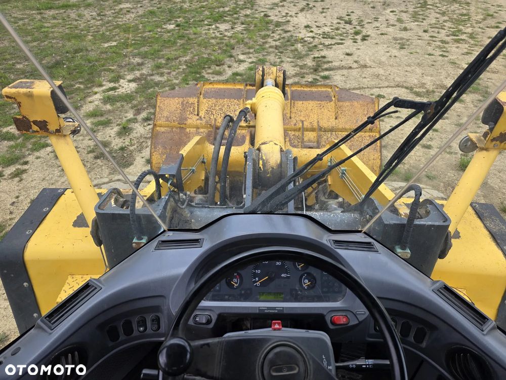 Komatsu WA380 - 5