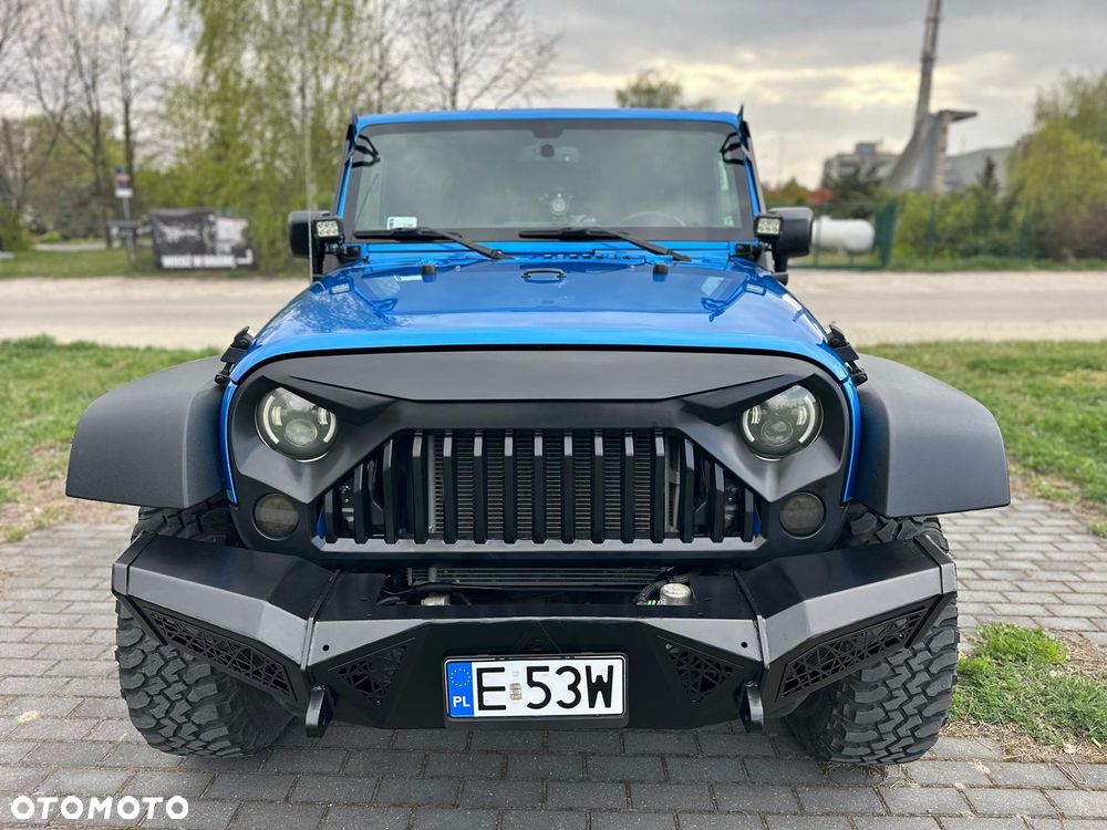 Jeep Wrangler - 7