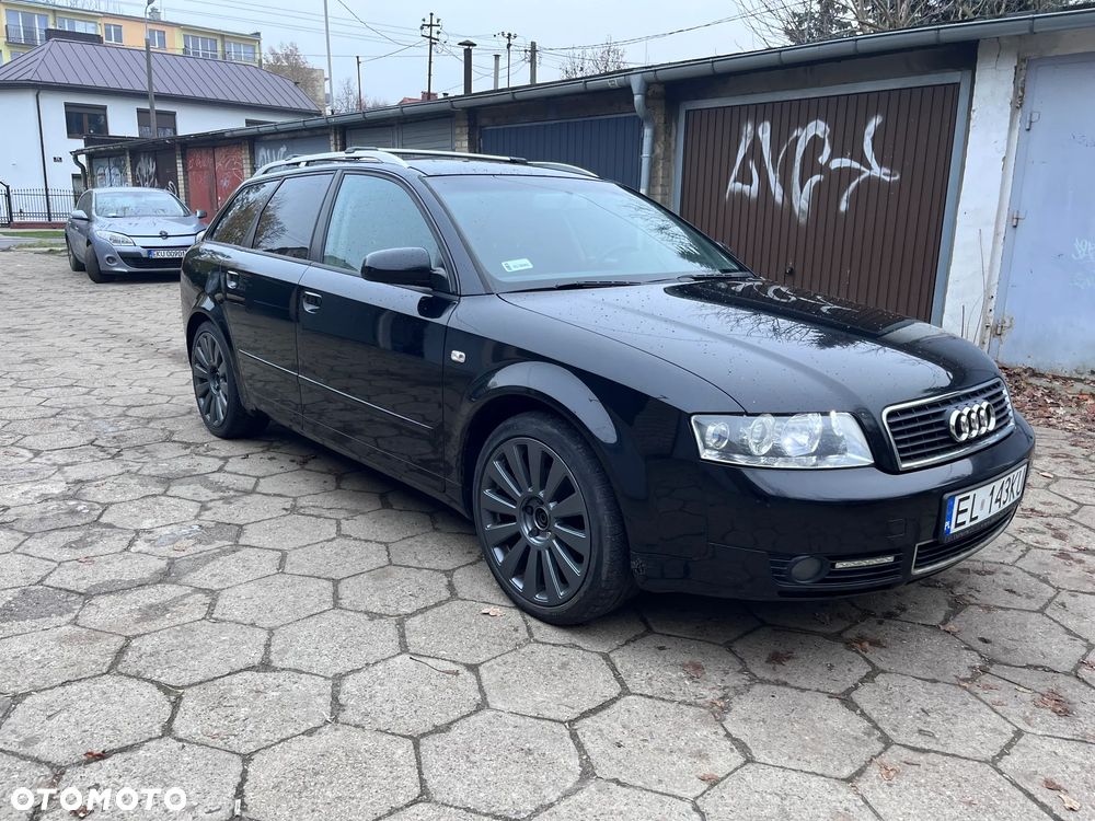 Audi A4 Avant - 1