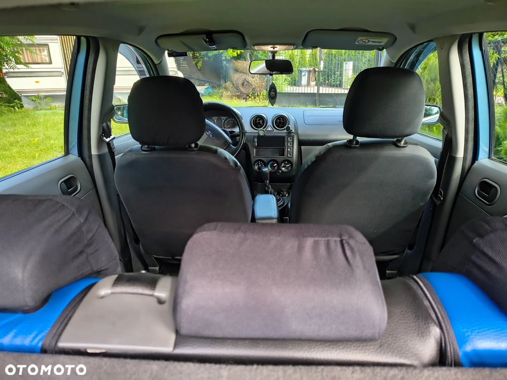 Ford Fiesta - 13