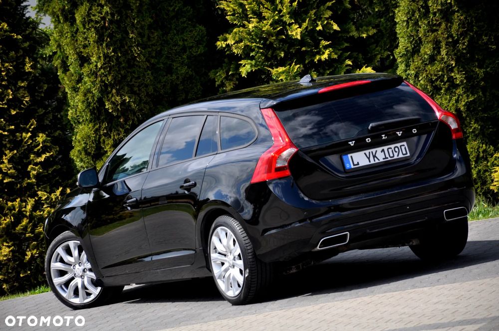 Volvo V60 D4 Drive-E Summum - 24