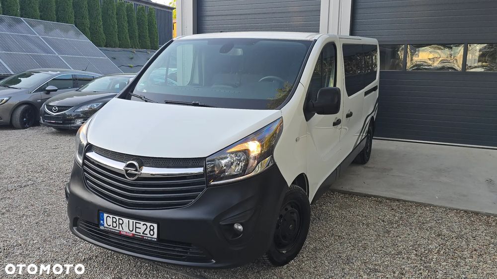 Opel Vivaro L2H1 2,9t Edition Premium - 4