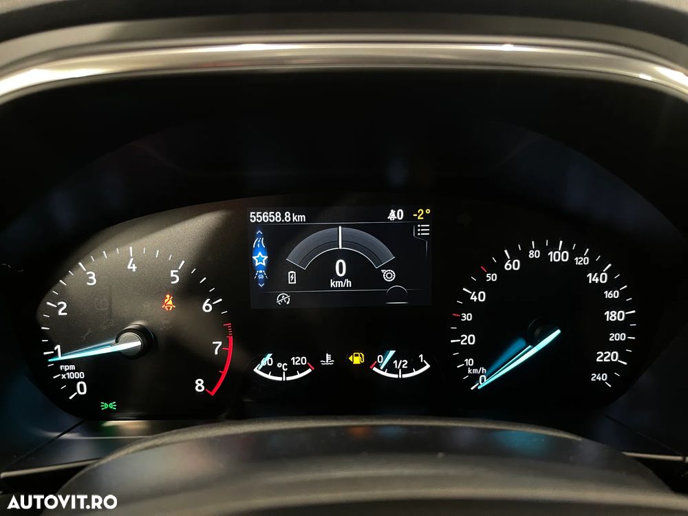 Ford Focus 1.0 EcoBoost MHEV Titanium - 27