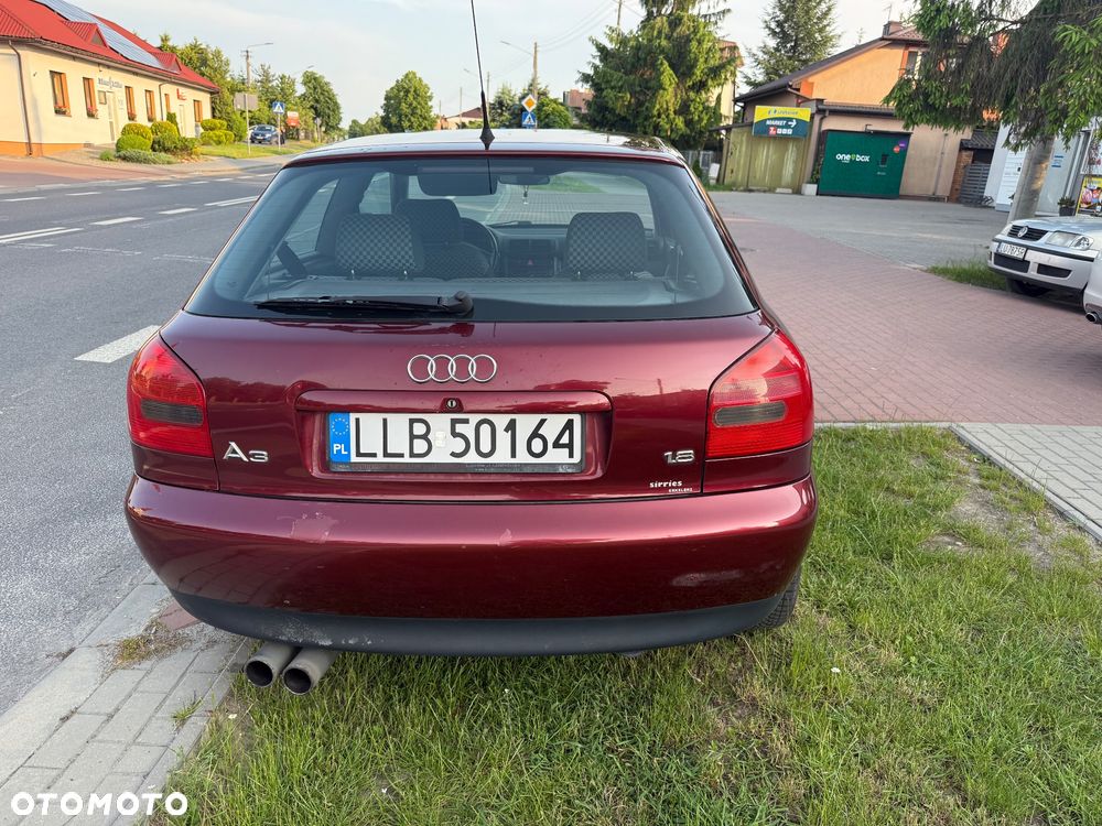 Audi A3 3-drzwiowe 1.8 Ambition - 4
