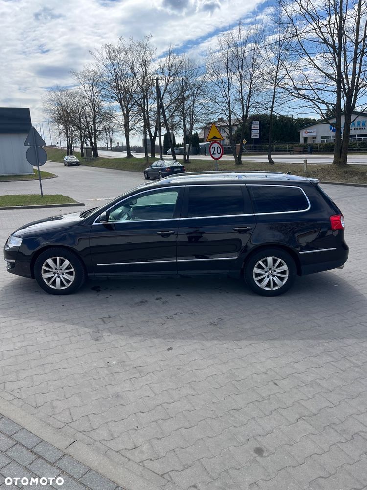 Volkswagen Passat 2.0 TDI Highline DSG - 8