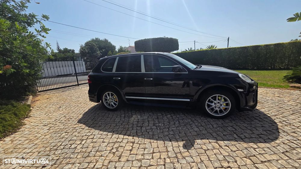 Porsche Cayenne - 7