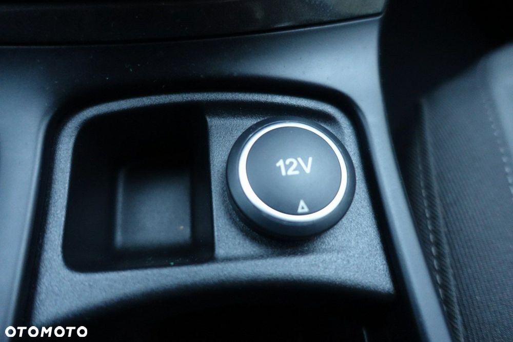 Ford Grand C-MAX - 26