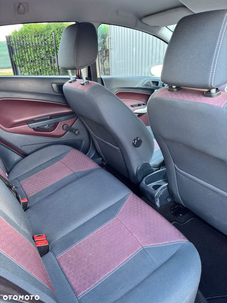 Ford Fiesta 1.25 SYNC Edition - 21