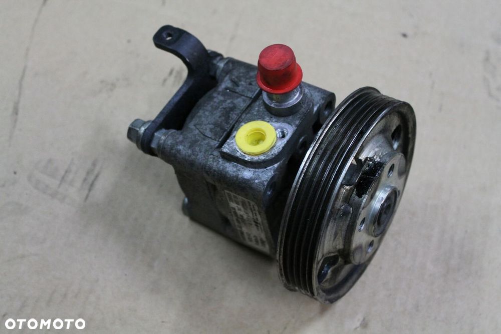 VOLVO V70 S80 XC70 XC60 POMPA WSPOMAGANIA 31200569 - 1