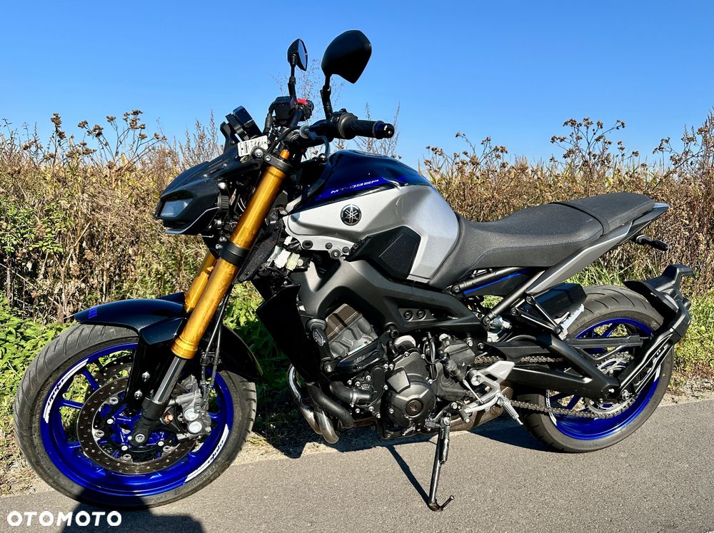 Yamaha MT - 4