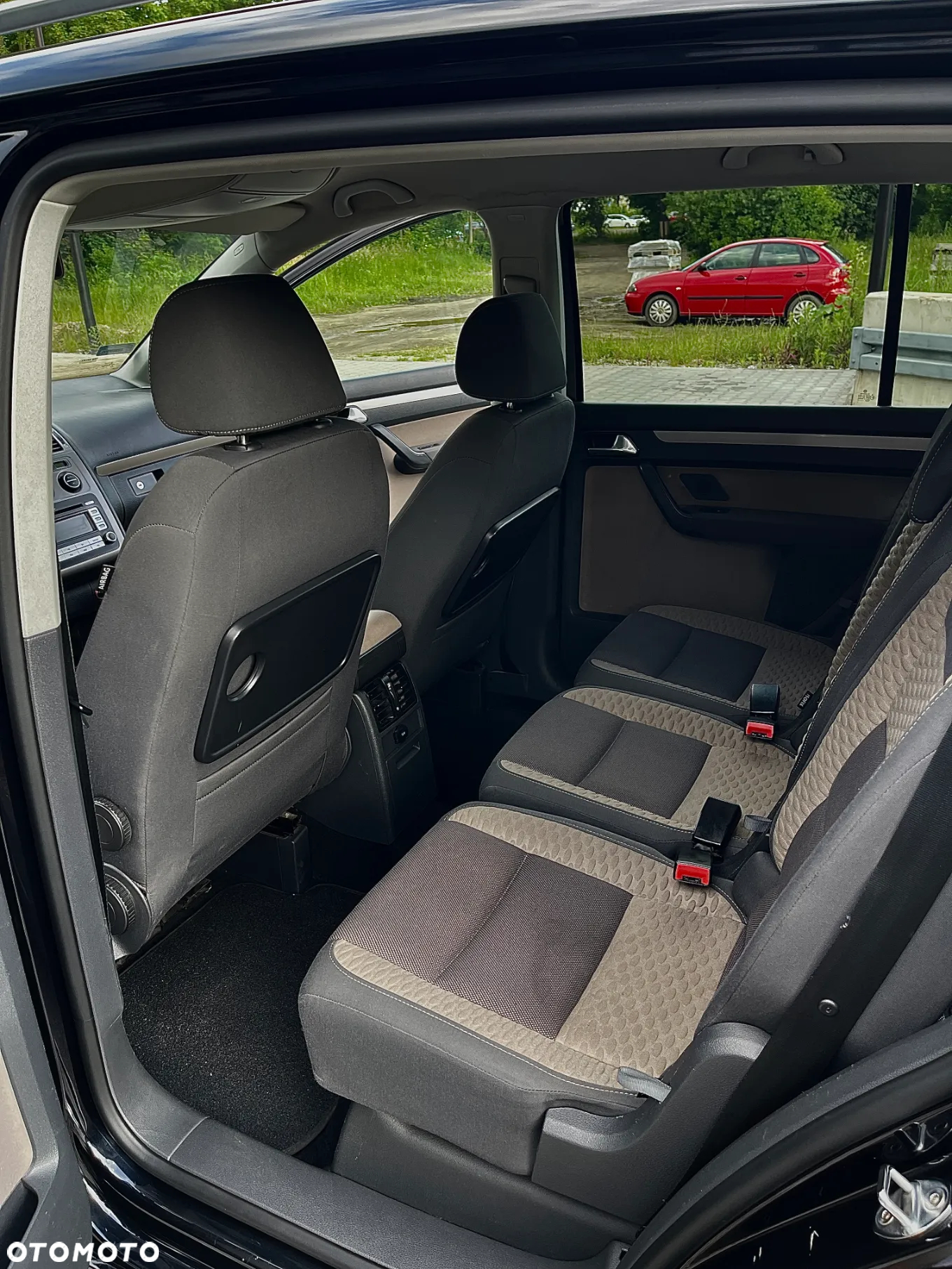 Volkswagen Touran 2.0 TDI DPF Cross - 17