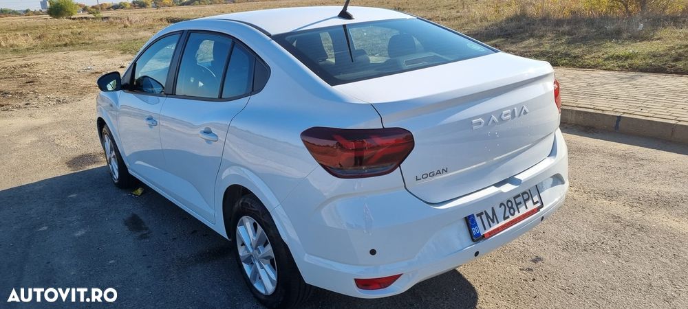 Dacia Logan TCe 90 MT6 Prestige - 4