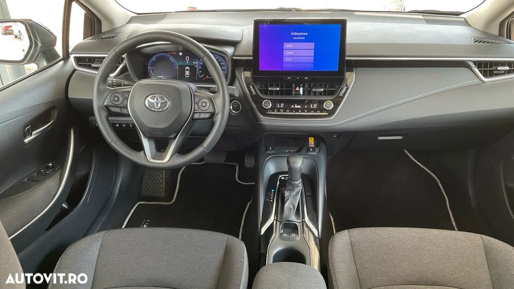 Toyota Corolla 1.8 HSD Dynamic - 9