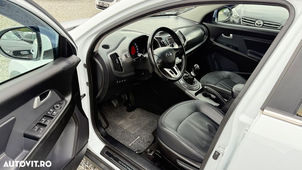 Kia Sportage 2.0 DSL MT 4x4 STYLE - 7