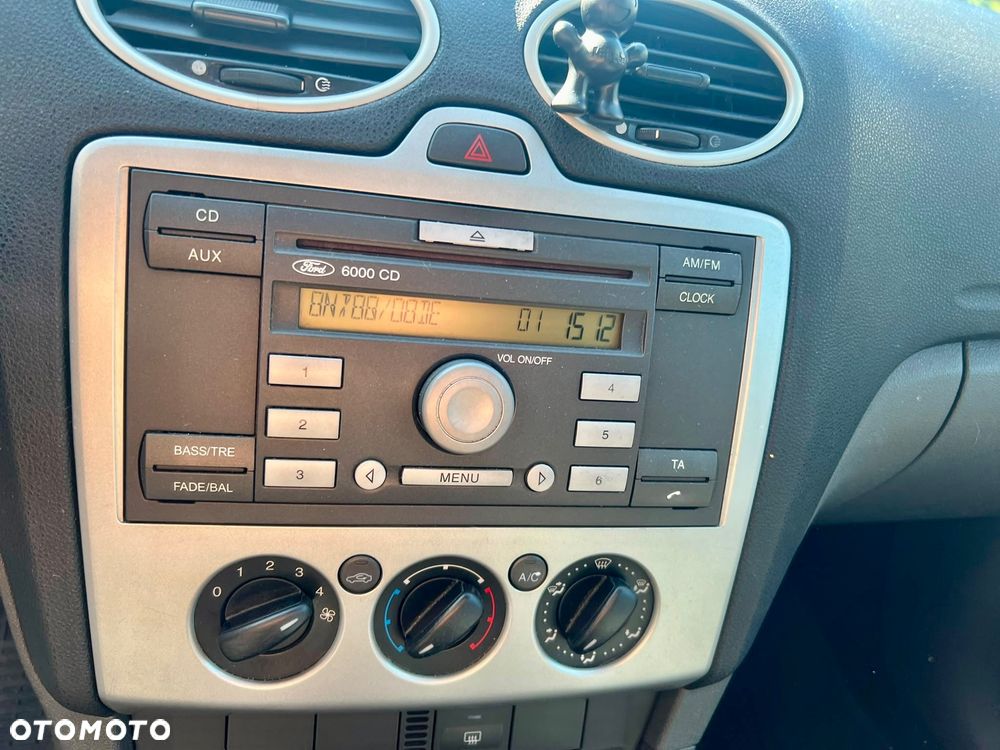 Ford Focus - 18