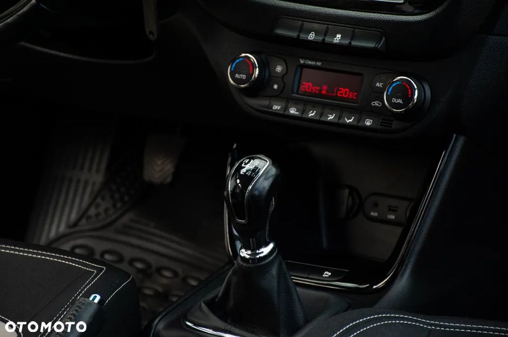 Kia Ceed 1.6 GDI Vision - 21