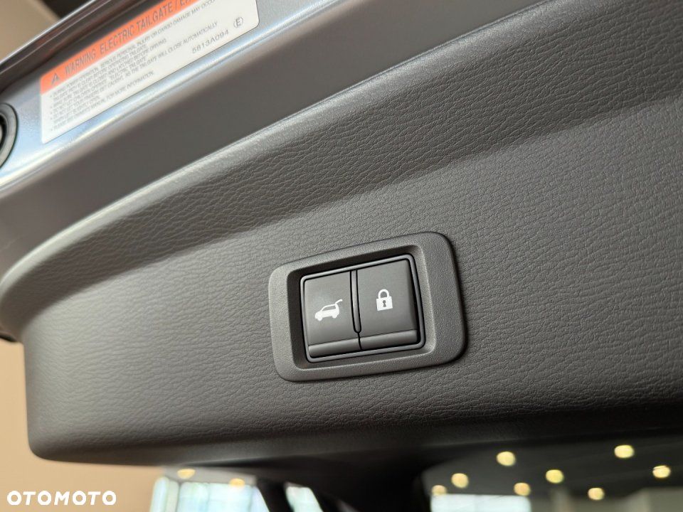 Mitsubishi Outlander - 6