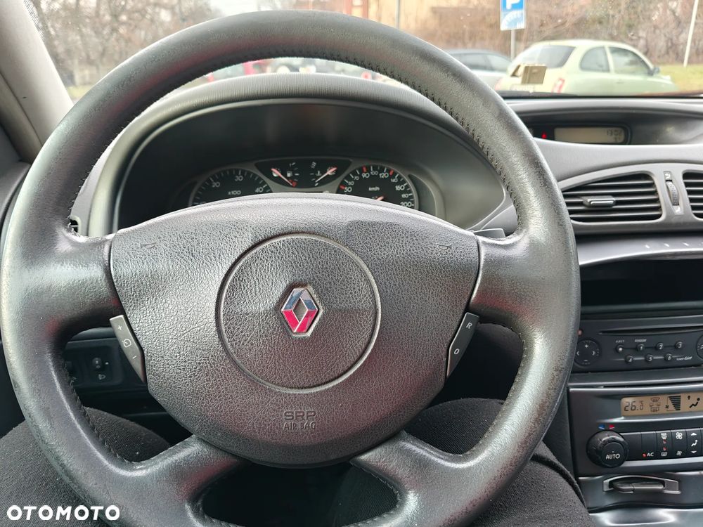 Renault Laguna 1.9 dCi Privilege - 19