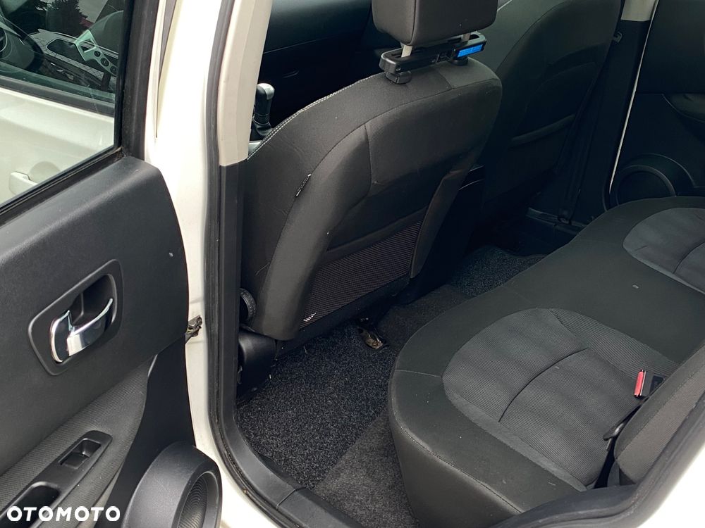 Nissan Qashqai 1.6 acenta - 12